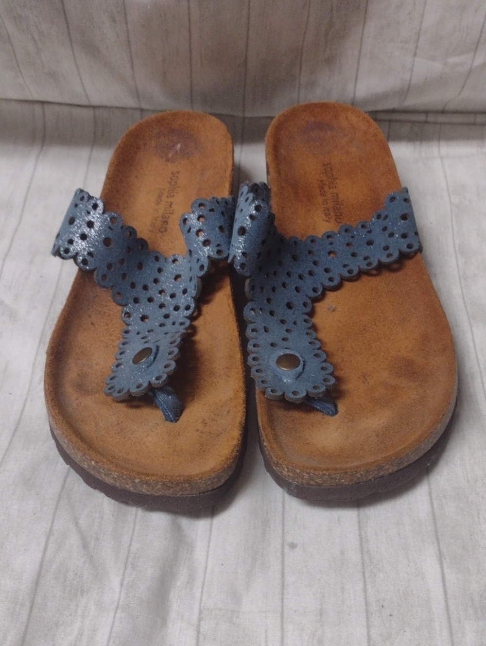 Sophia Milano Blue Cork And Leather Thong Sandals (J1196)